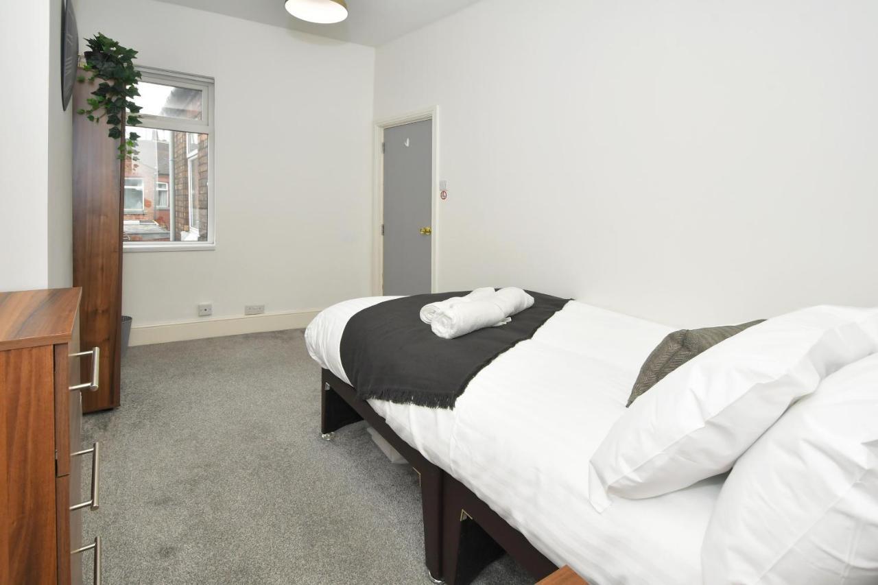 Boothen House By Yourstays Stoke-on-Trent Eksteriør bilde